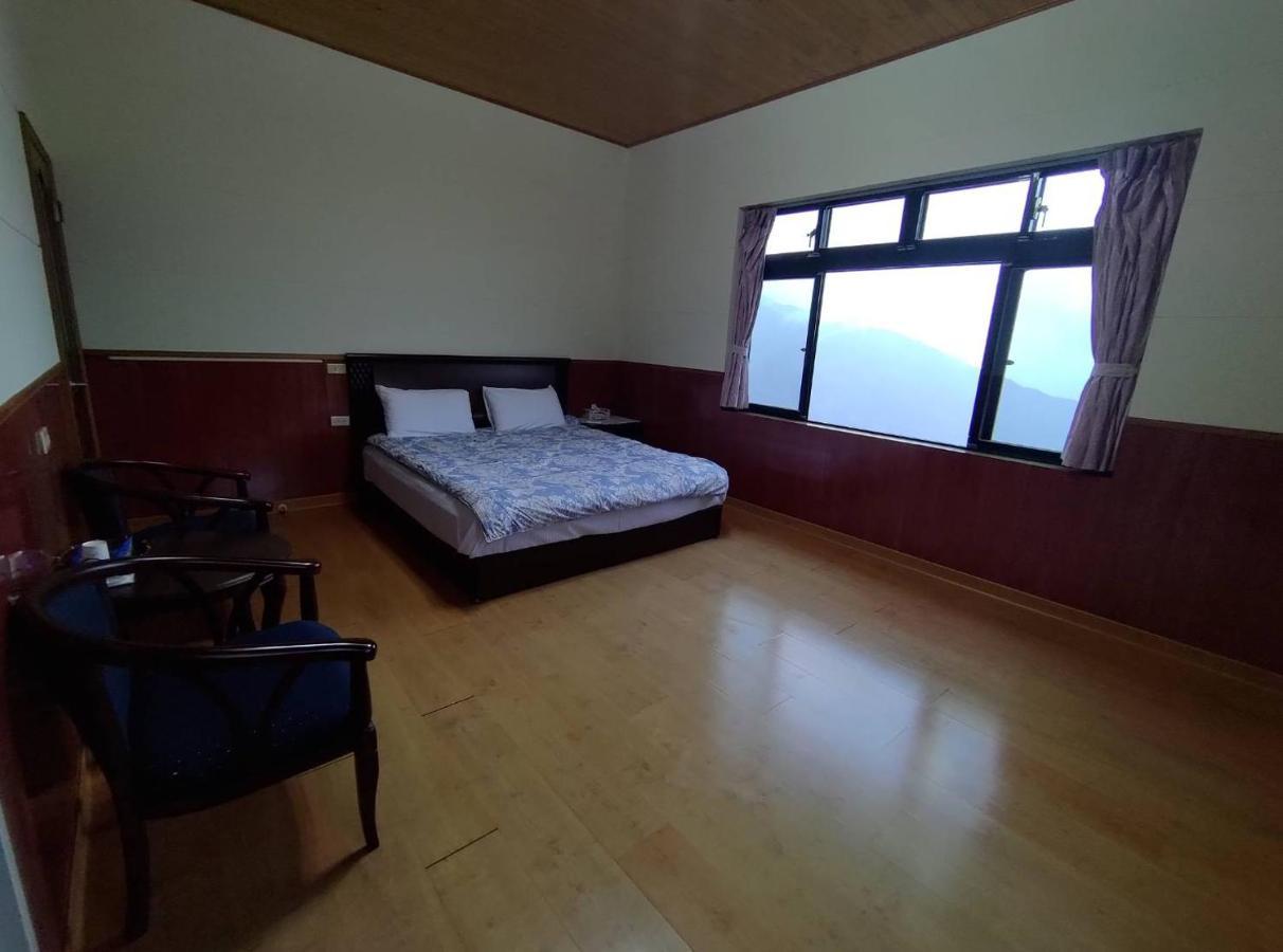 Lanting Yazhu B&B เหรินอ้าย ภายนอก รูปภาพ